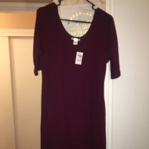 Burgundy bodycon dress